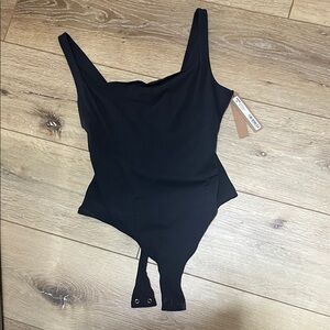 Skims Fits everybody square neck bodysuit Graphite M NWT